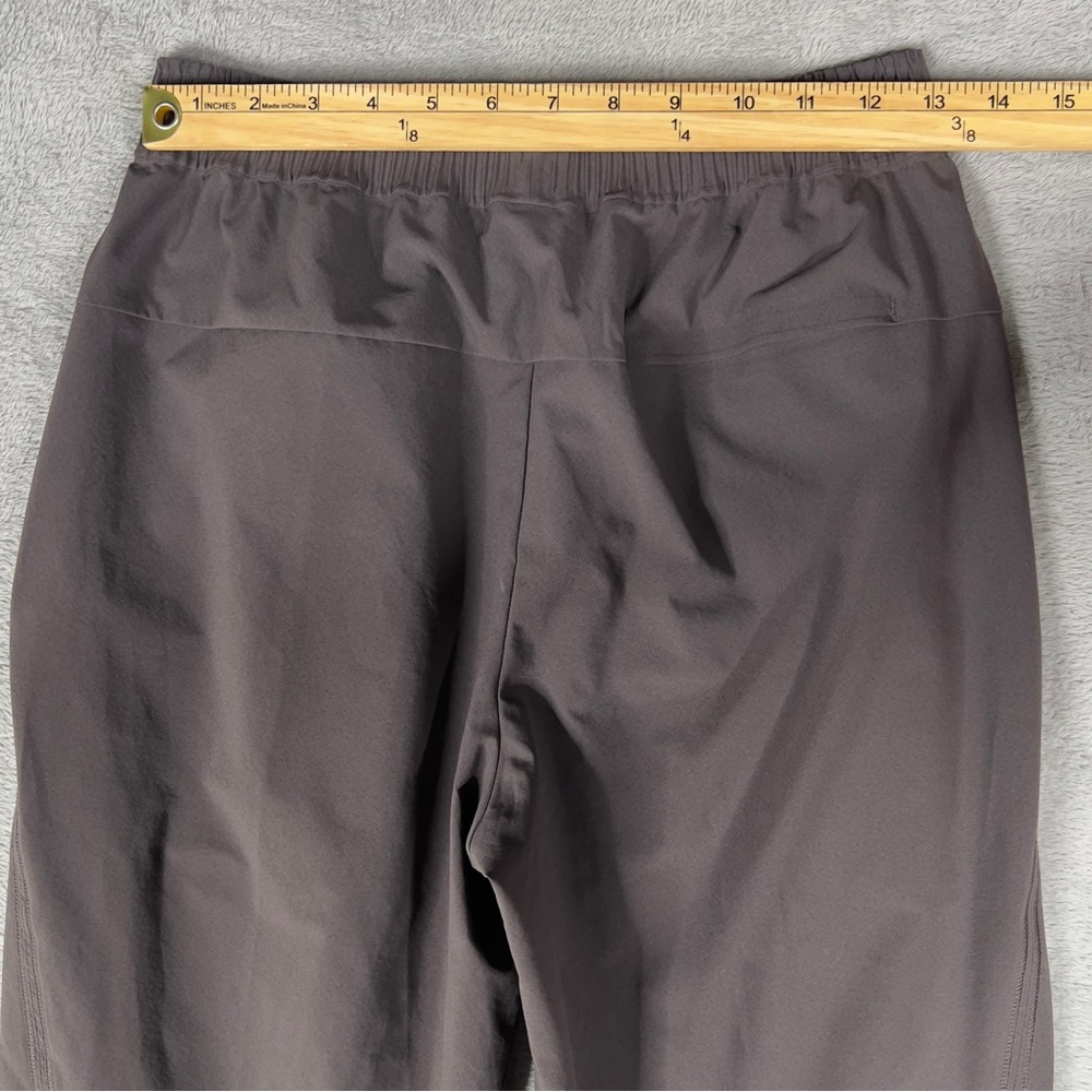 On Cloud Focus Stretch Jogger Pants Women's XS Pebble Running Outdoor - Picture 13 of 16